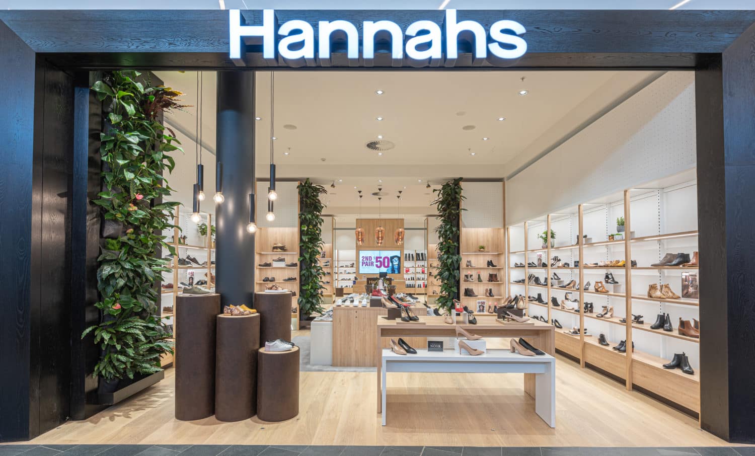Hannahs Tauranga store designed by Studio Gascoigne, photo 2