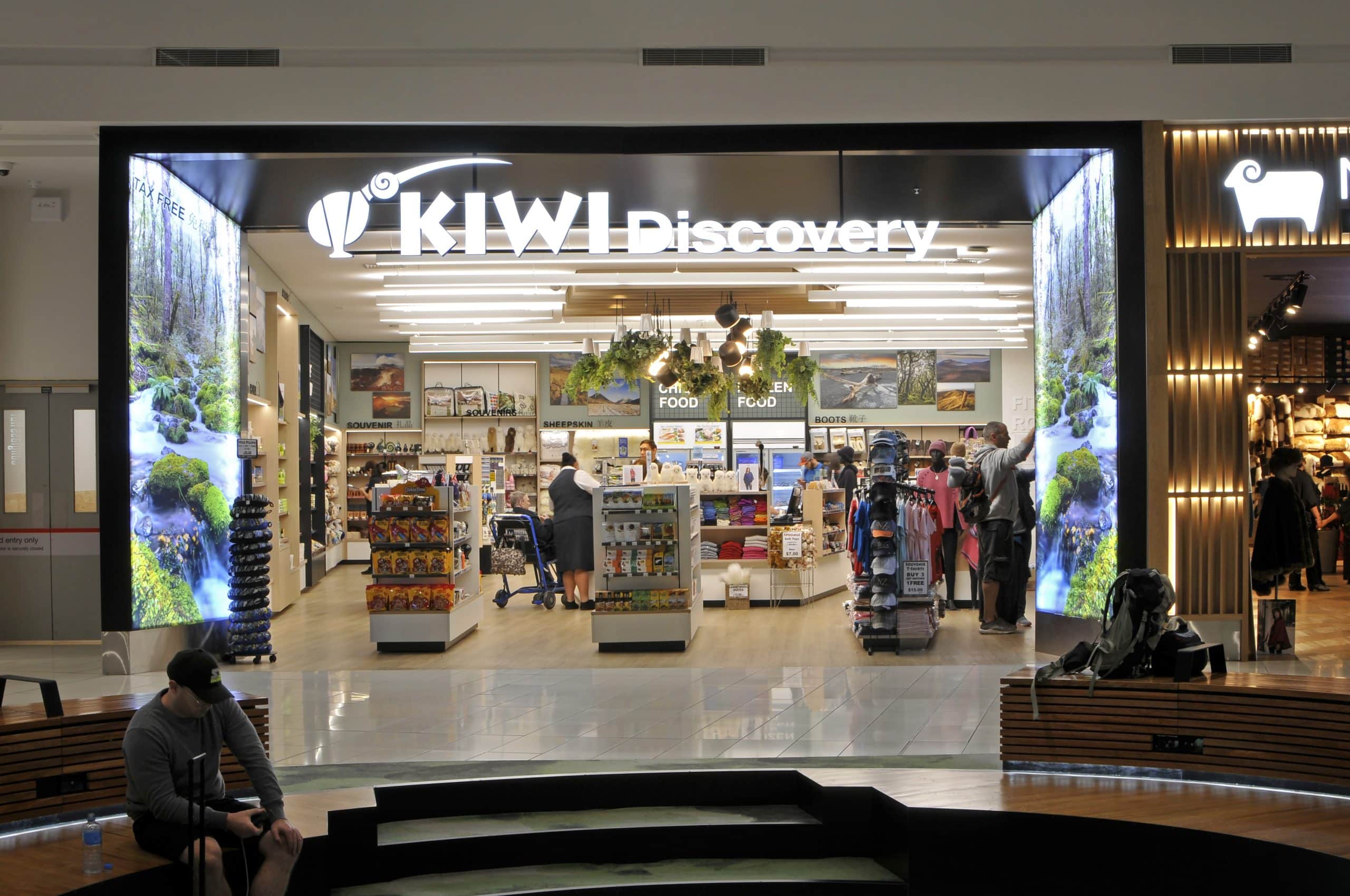 KIWI DISCOVERY AUCKLAND INTERNATIONAL AIRPORT by Studio Gascoigne